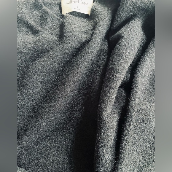 Wilfred Free by Aritzia Black Hush Knit Gingko Crew Sweater - Picture 5 of 7